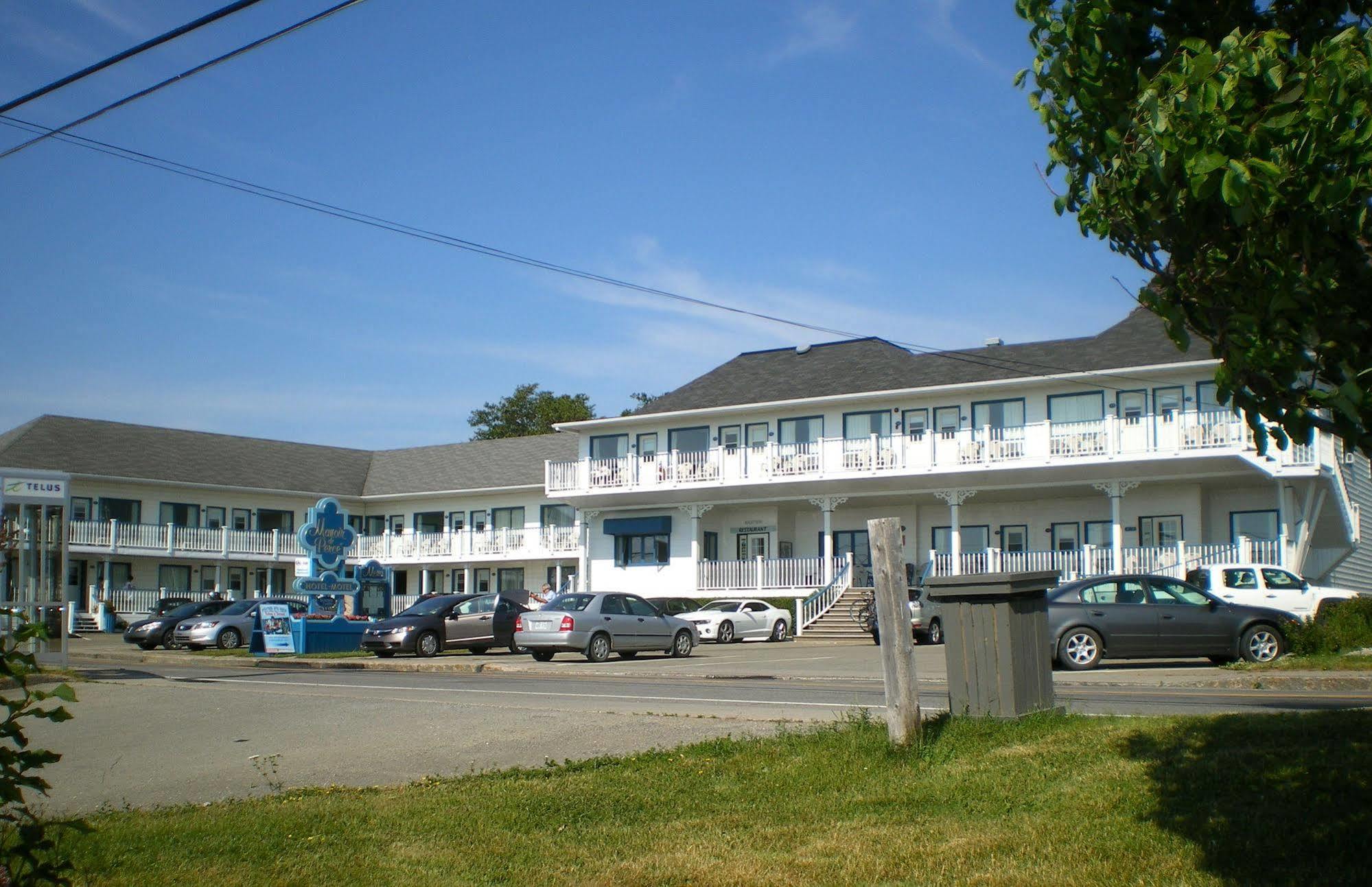 Hotel Motel Manoir De Perce Exterior photo